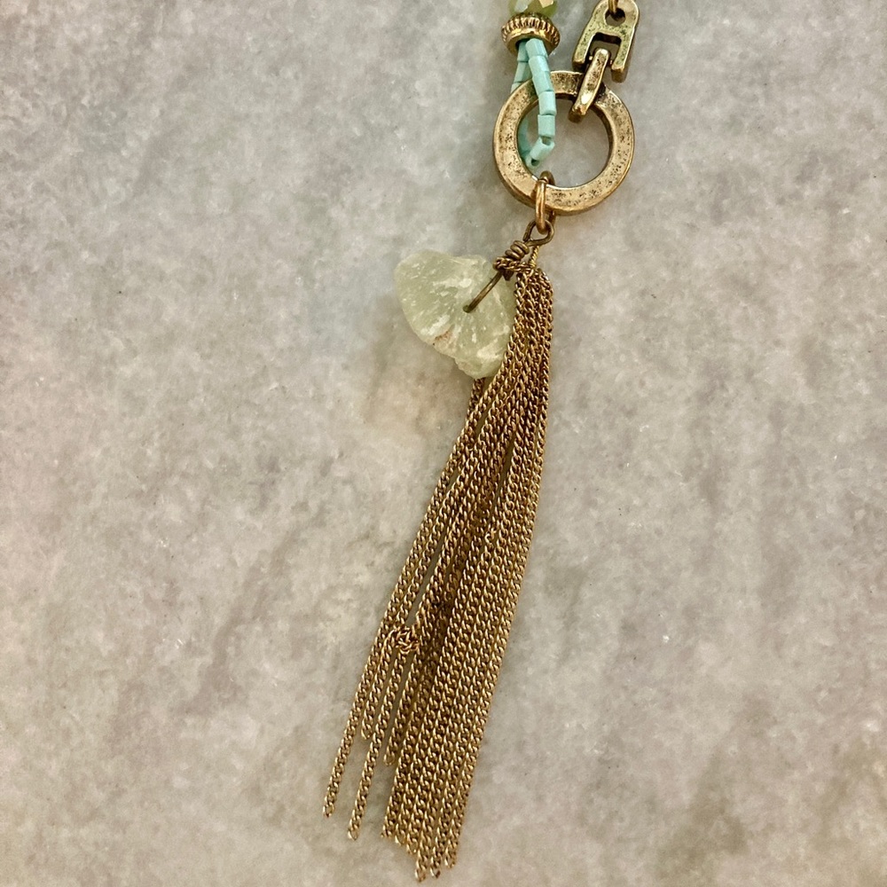 Beaded Green Stone Tassel Antique Gold Necklace - Picture 7 of 8